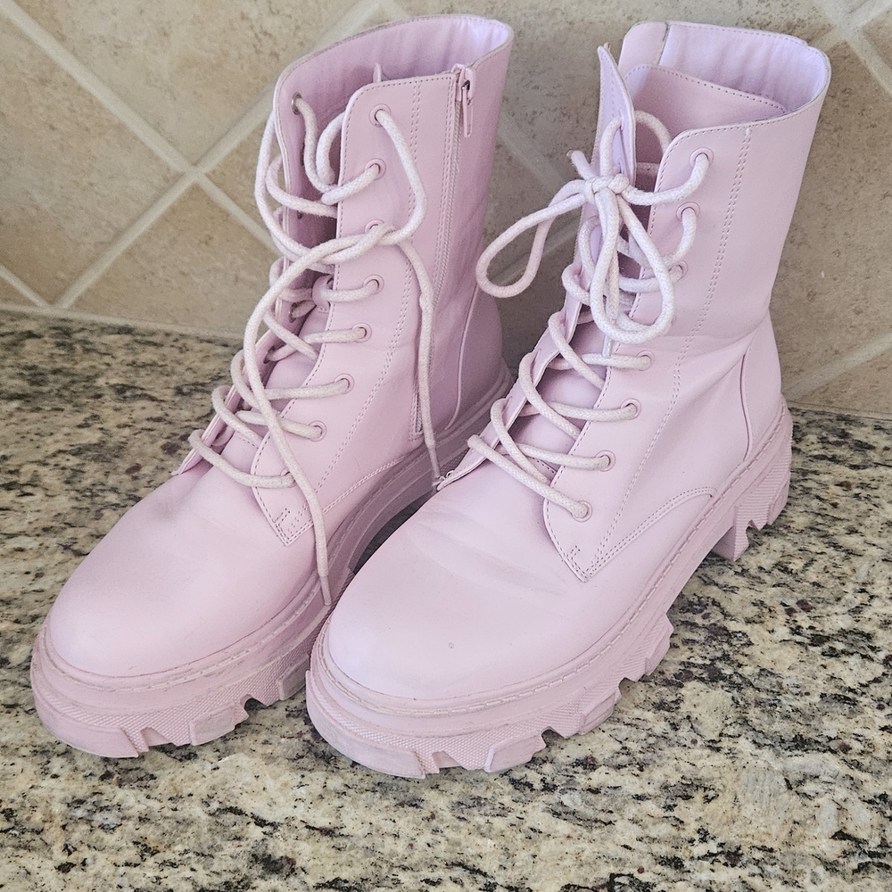 Pink Combat Boots FOREVER 21